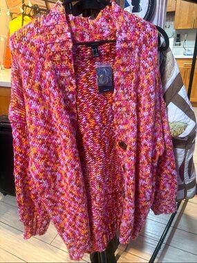 NWT OVERSIZED KNITTED PINK AND ORANGE KNIT OVERSIZED CARDIGAN